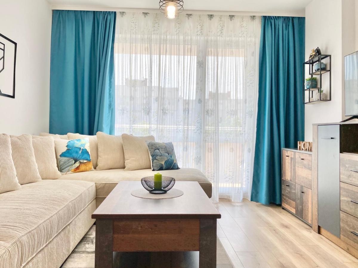 Colourful Apartment For 4 Guests And Free Parking Stara Zagora Esterno foto